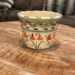 Southern Living at Home Enchanted Flower pot. Used